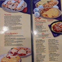 Photo taken at Blueberry Hill Family Restaurant by Leirda on 9/30/2022