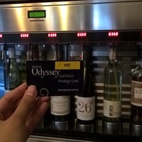 รูปภาพถ่ายที่ Wine Odyssey Australia โดย Yuka K. เมื่อ 11/16/2015