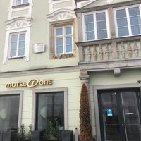 Foto tirada no(a) Hotel Motel One Linz por Gunther S. em 1/1/2023