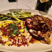 Photo taken at Carrabba&amp;#39;s - The Original on Kirby by Francisco M. on 1/1/2023