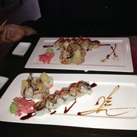 2/25/2013 tarihinde Victor A.ziyaretçi tarafından Sushi Tatsu Japanese Restaurant'de çekilen fotoğraf