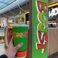 Photo taken at Boost Juice by Aphirat ♡ S. on 2/17/2022