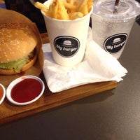 Photo taken at McDonald’s My burger by NAMTARN on 12/31/2015