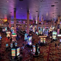 Photo taken at Coyote Ugly Saloon - Las Vegas by Bob W. on 11/2/2022