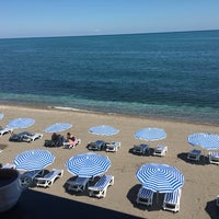 Photo taken at Çapa Beach &amp;amp; Cafe by Selim T. on 7/26/2016