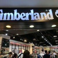 Photo taken at Timberland Outlet by albertours r. on 11/10/2019