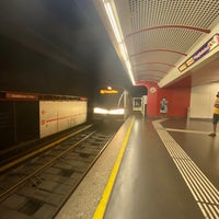 Photo taken at U Südtiroler Platz - Hauptbahnhof by Đorđe P. on 8/15/2021