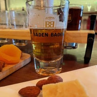 Foto tirada no(a) Cervejaria Baden Baden por Alexandre F. em 9/10/2022