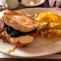Photo taken at Windhill Pancake Parlor, Inc. by Yvonne Y. on 1/26/2018