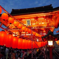 Photo taken at Fushimi Inari Taisha by うずら納豆 on 7/19/2015