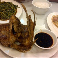 Photo taken at D&amp;#39;Cost Seafood by Ogie S. on 12/16/2012