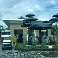 Das Foto wurde bei Sofitel Bali Nusa Dua Beach Resort von Heri A. am 2/26/2016 aufgenommen