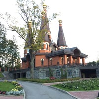 Photo taken at Храм Рождества Иоанна Предтечи by Ксения Н. on 9/19/2016