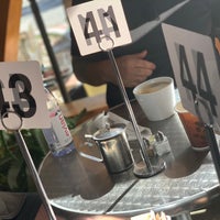 2/28/2022 tarihinde hoda007ziyaretçi tarafından Anastasia Cafe &amp;amp; boutique Laguna Beach'de çekilen fotoğraf