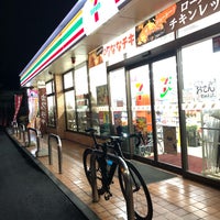 Photo taken at 7-Eleven by Hide T. on 12/22/2018