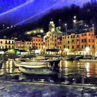 Photo taken at Portofino by Meryem A. on 10/29/2015