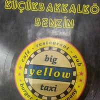 Das Foto wurde bei Big Yellow Taxi Benzin von İshak . am 8/29/2014 aufgenommen