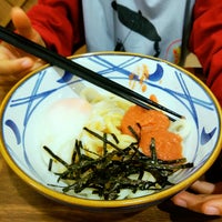 Photo taken at Marugame Udon by Hilmar A. on 11/10/2018
