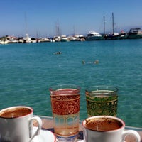 Photo taken at Kumrucu Şevki Plus &amp;amp; Çilek Cafe by Betül A. on 7/14/2016
