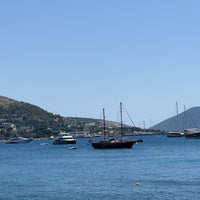Photo taken at Trafo Bodrum by Suat B. on 5/2/2024
