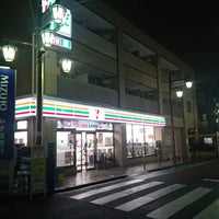 Photo taken at 7-Eleven by つじやん@底辺YouTuber on 6/11/2018