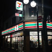 Photo taken at 7-Eleven by つじやん@底辺YouTuber on 9/25/2018