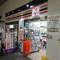 セブンイレブン ハートイン Jr姫路駅北口店 Convenience Store