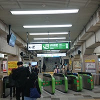 Photo taken at 浜松町駅 北口 by つじやん@底辺YouTuber on 4/28/2019