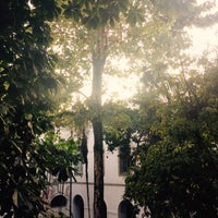 Photo taken at Faculdade de Educação by Yandra G. on 9/16/2015