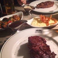 Снимок сделан в Stroganoff Steak House пользователем Мария М. 12/8/2014