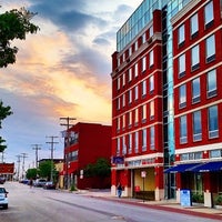 Photo taken at Hampton Inn &amp;amp; Suites by Todd D. on 7/7/2014