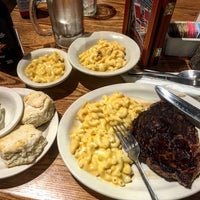 Photo taken at Cracker Barrel Old Country Store by Jai C. on 8/17/2016