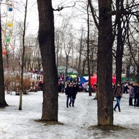 Photo taken at Парк им. Бабушкина by Александра on 2/22/2015