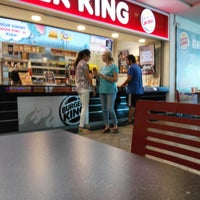 Photo taken at Burger King by Selahattin G. on 7/14/2018