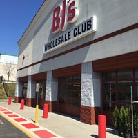Photo taken at BJ&amp;#39;s Wholesale Club by Jamule C. on 4/14/2016