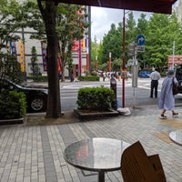 Photo taken at Freshness Burger by ソーイング 兄. on 8/22/2019
