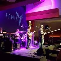 รูปภาพถ่ายที่ Fenix Supper Club โดย Vincent L. เมื่อ 9/15/2016