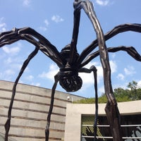 Photo taken at Crystal Bridges Museum of American Art by Tung P. on 8/29/2015