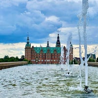 Photo taken at Frederiksborg Palace by Boba G. on 7/27/2023