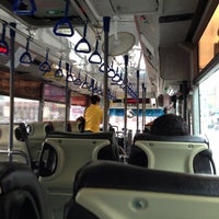 公車中華路口站 3 Visitors 公車中華路口站 3 Visitors