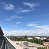 Photo taken at Rooftop Bar TU München by Uliana K. on 7/5/2019