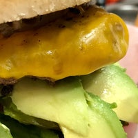 3/19/2018にBestplaceがA Burgerで撮った写真