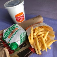 Photo taken at Burger King by SiLiCaTE on 1/3/2022