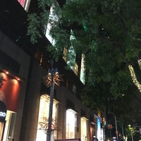 รูปภาพถ่ายที่ Happy Valley 太阳新天地购物中心 โดย 狡猾的 路. เมื่อ 5/15/2016