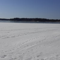 Photo taken at Koukkuniemen Pikkuranta by Tellu t. on 4/2/2022