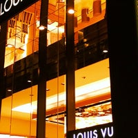 Louis Vuitton 名古屋栄店 丸の内区 中区錦3 16 17 Louis Vuitton 名古屋栄店 丸の内区 中区錦3 16 17