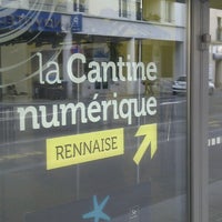 Photo taken at La Cantine Numérique Rennaise by Sophie J. on 5/20/2014