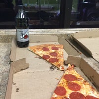 2/5/2016 tarihinde Zach H.ziyaretçi tarafından Pizza D&amp;#39;Oro'de çekilen fotoğraf