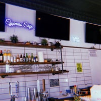 Foto diambil di Cypress Inn Cafe oleh Kathleen G. pada 11/8/2022
