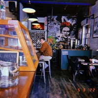 5/3/2022 tarihinde Kathleen G.ziyaretçi tarafından Cypress Inn Cafe'de çekilen fotoğraf
